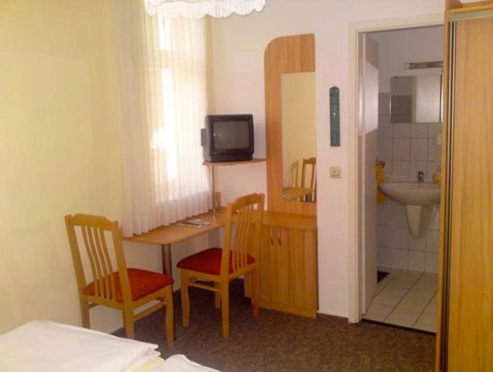 Pension Am Kluenderberg บินซ์ ภายนอก รูปภาพ